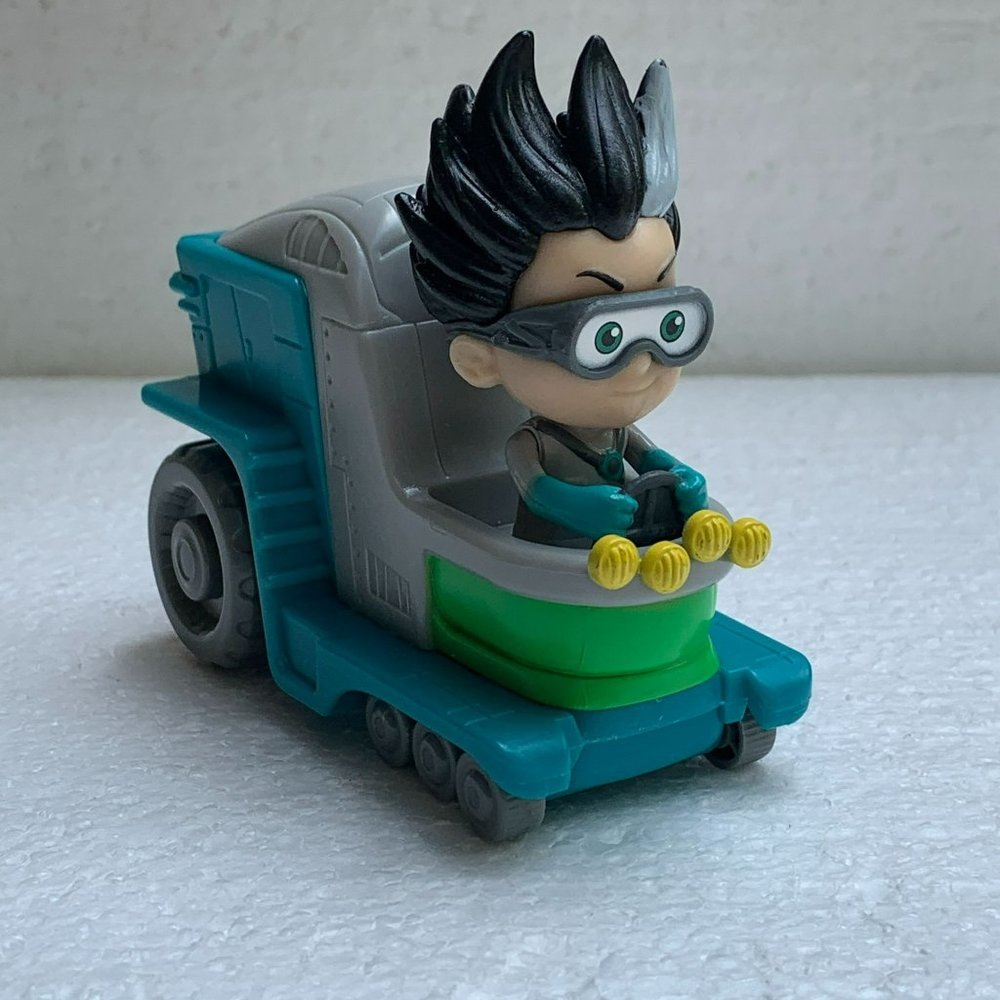 PJ Masks Romeo Mini Vehicle Toy - Picture 4 of 7